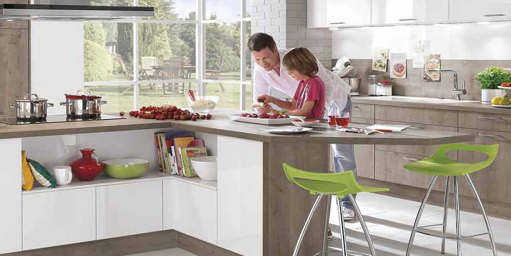 DIY Kitchens & Cabinets