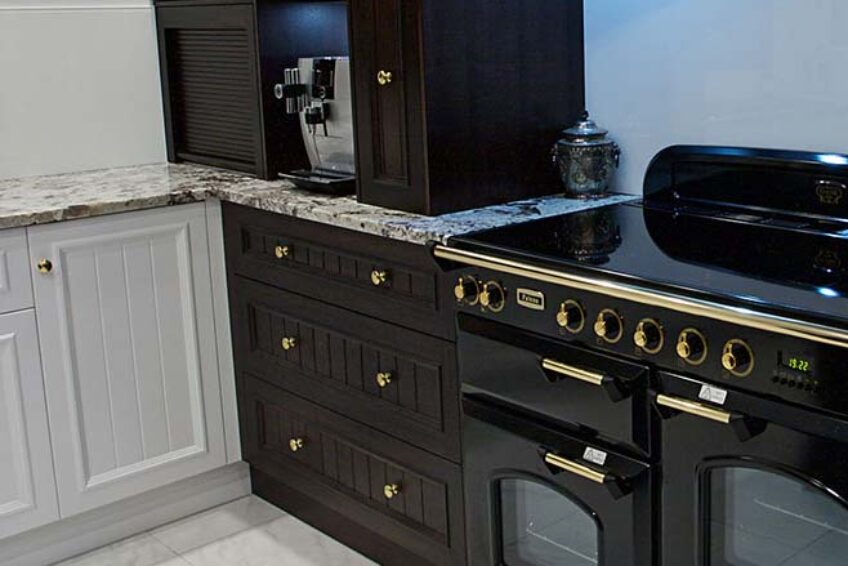 A&T Cabinet Makers - Construction & Architectural Directory