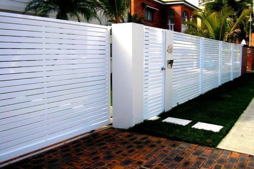 Privacy Slatted Screens, Gates, Laser Cut Screens, Driveway Gates